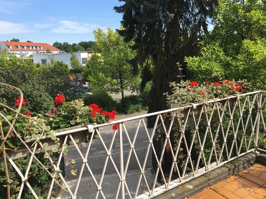 Hotel B&B Bredl In Der Villa Ballestrem 施特劳宾 外观 照片